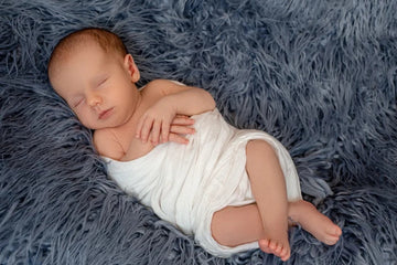 What Clothes to Buy for Your First Baby: Essential Tips for New Parents