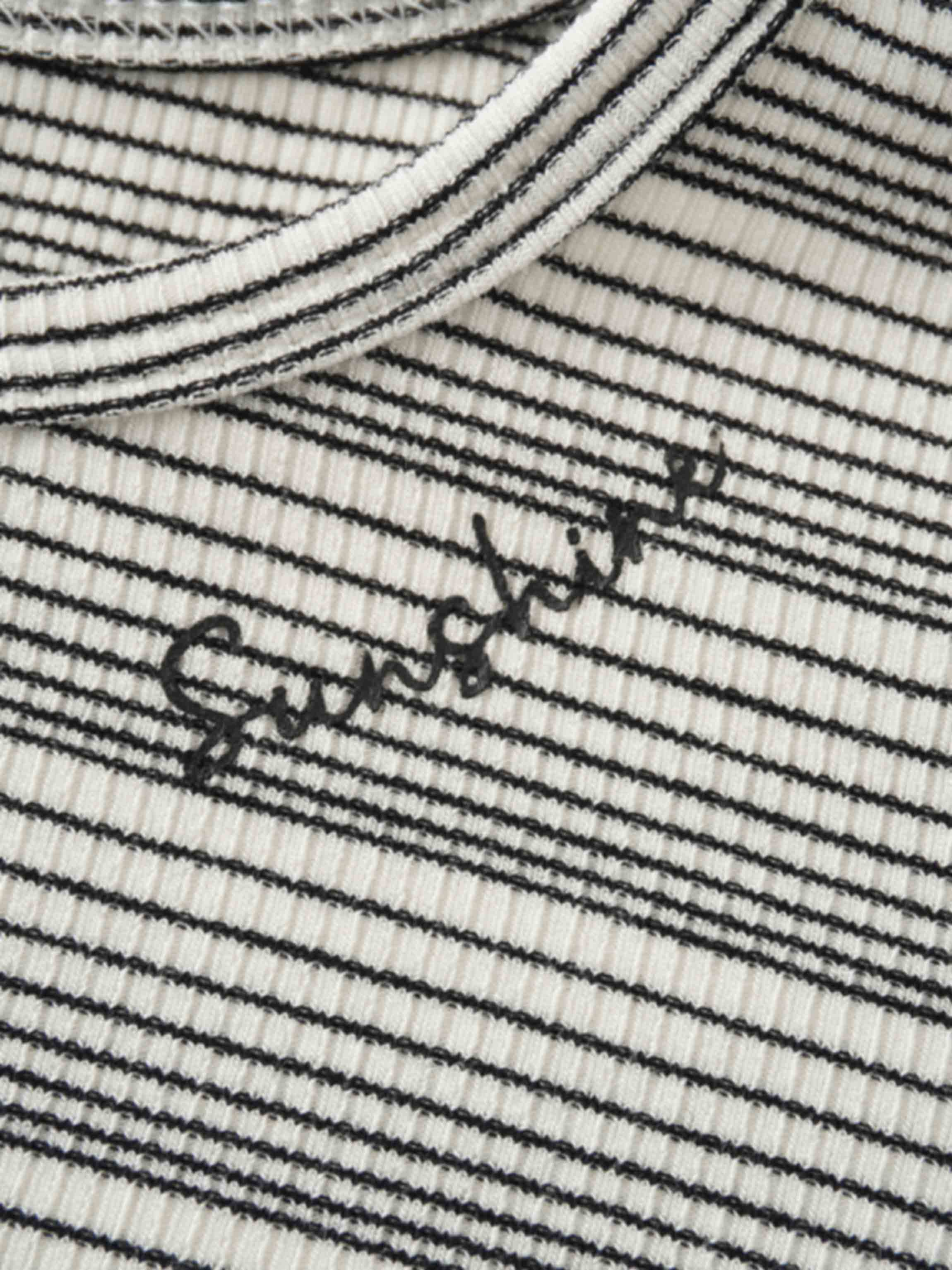 Black Striped  Fitted 3/4 Sleeve T-Shirt