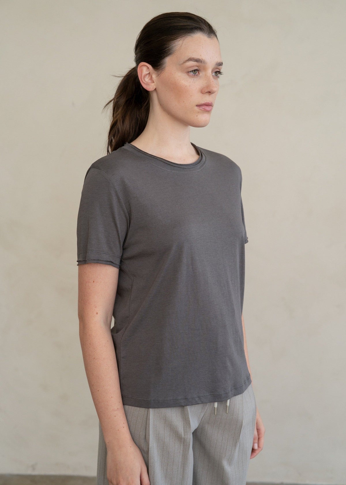 ELLA RAW EDGE T-SHIRT