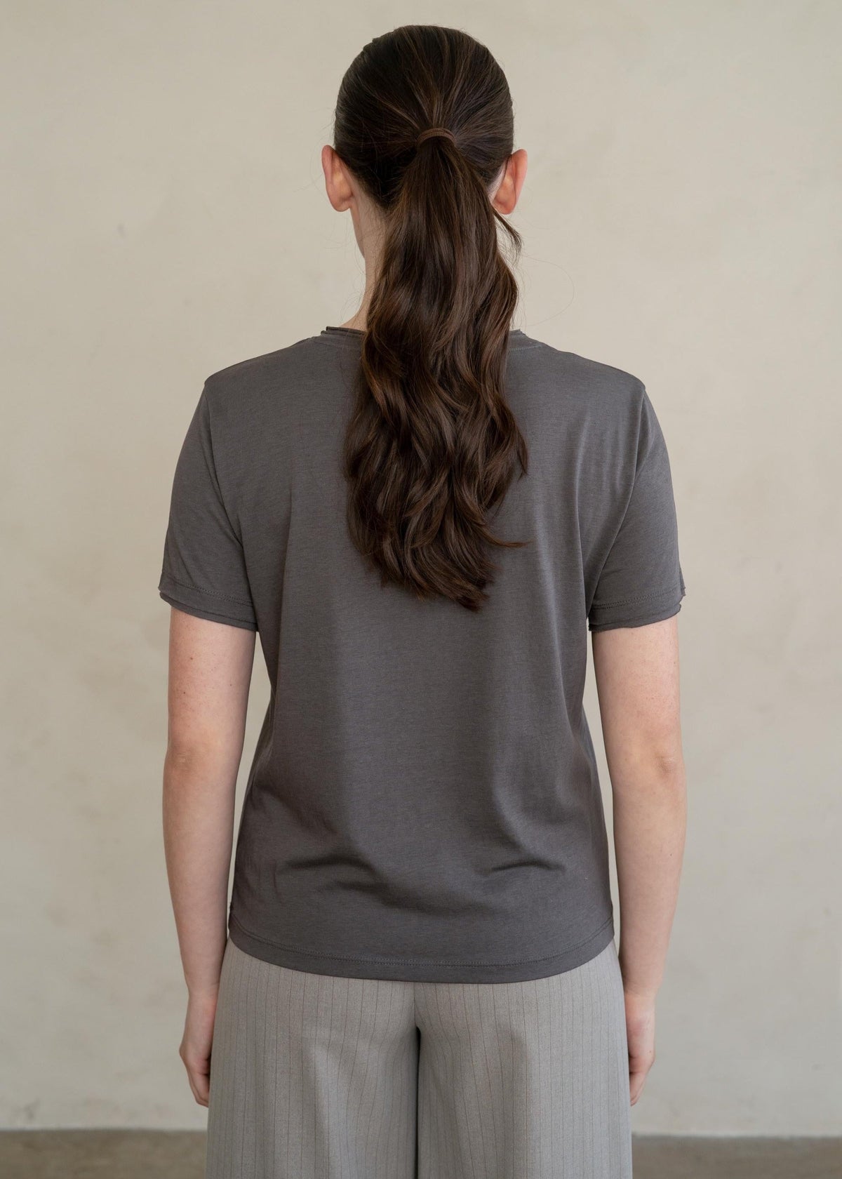 ELLA RAW EDGE T-SHIRT