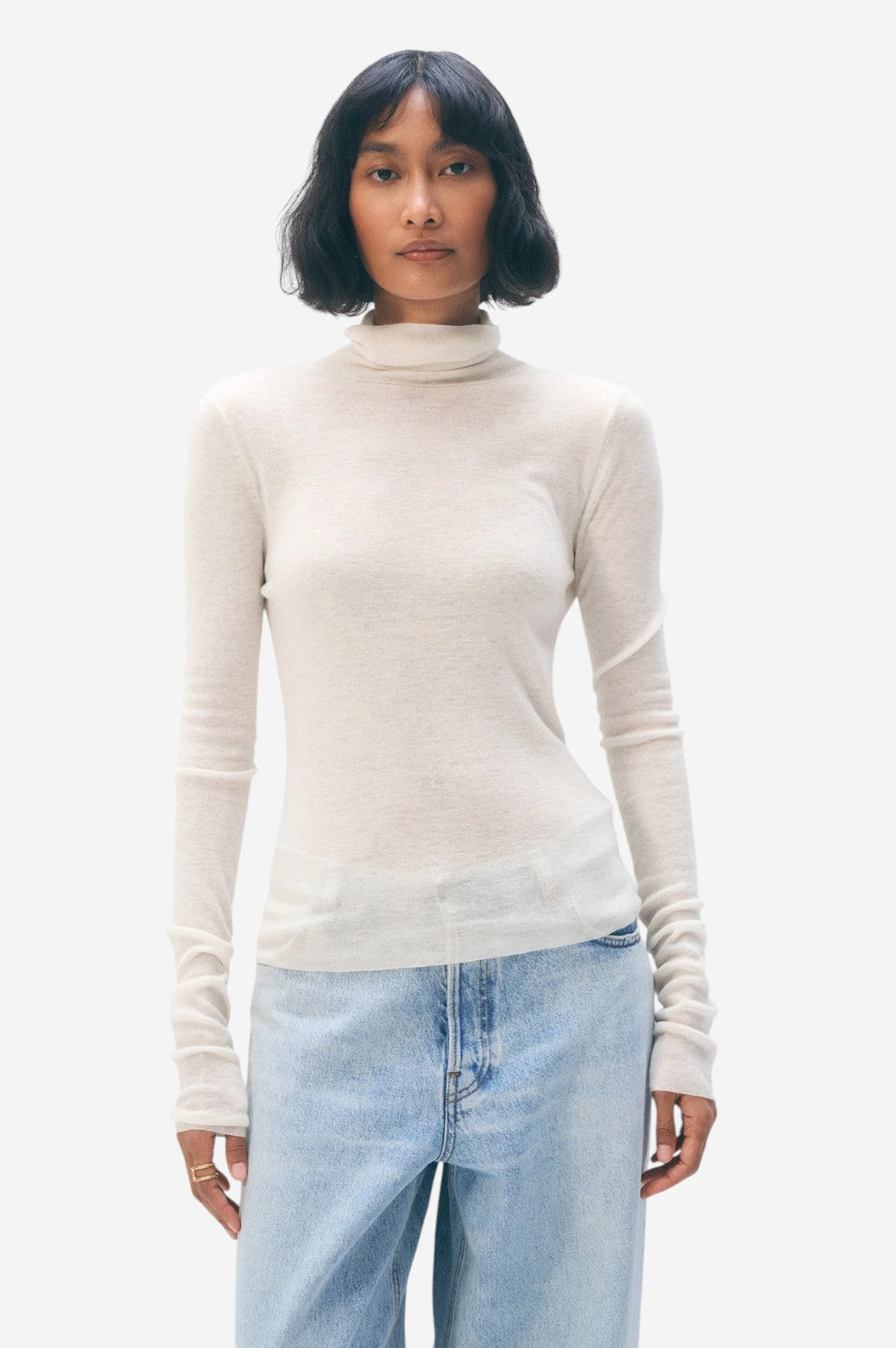 Superfine Cashmere Blend Turtleneck - White