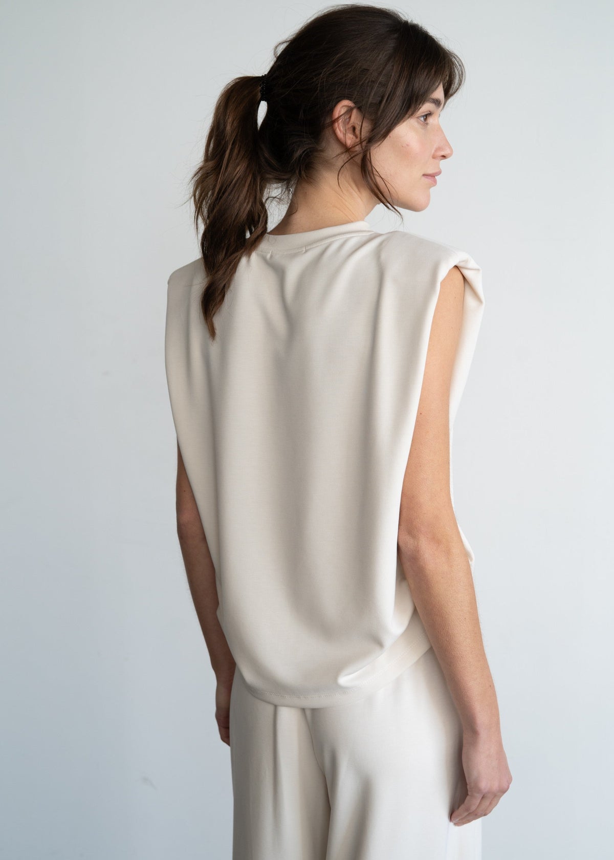 IRIS SHOULDER PAD TOP