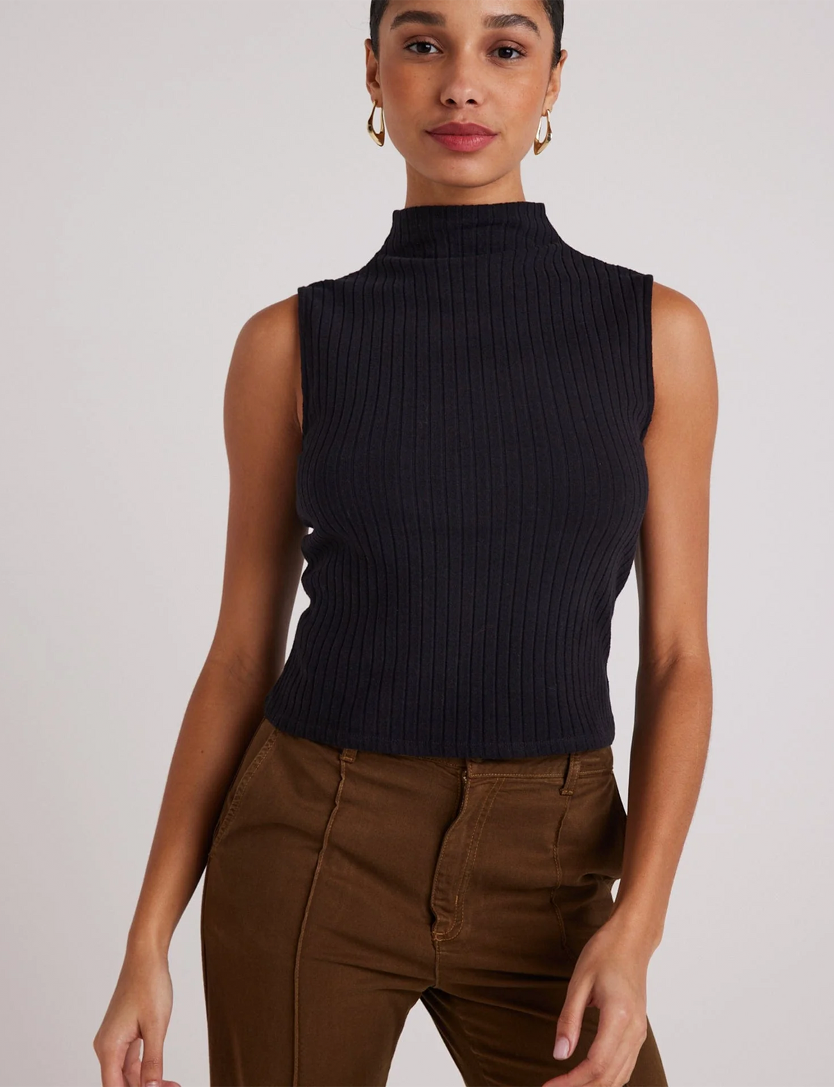 Sleeveless Mock Neck, Black