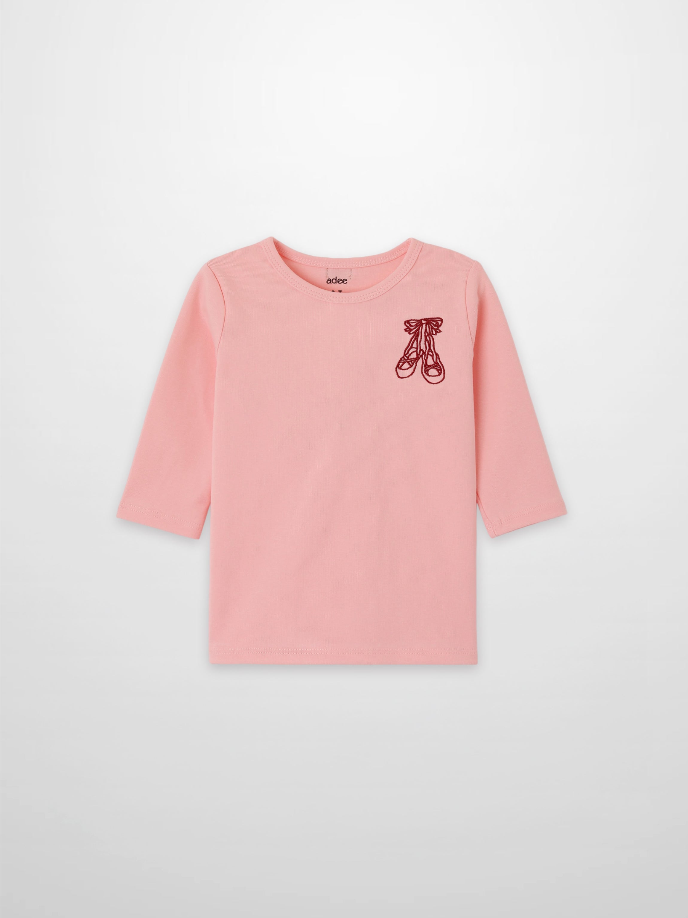 3/4 Sleeve Emblem T-shirt - Light Pink
