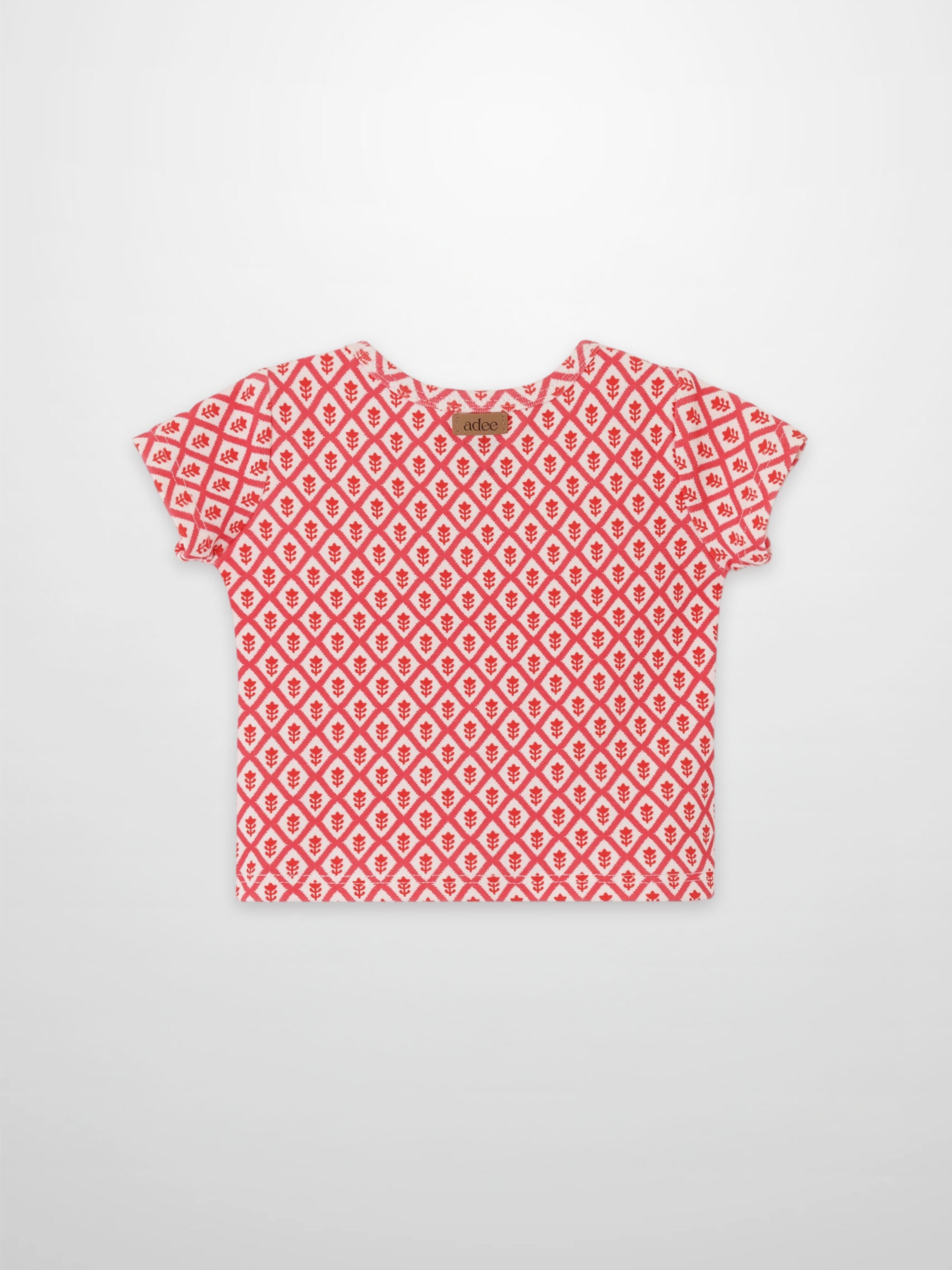 Diamond Flower T-Shirt - Short Sleeve