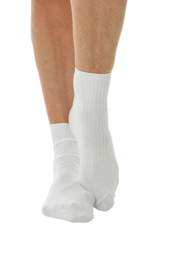 Short Rib Socks - White