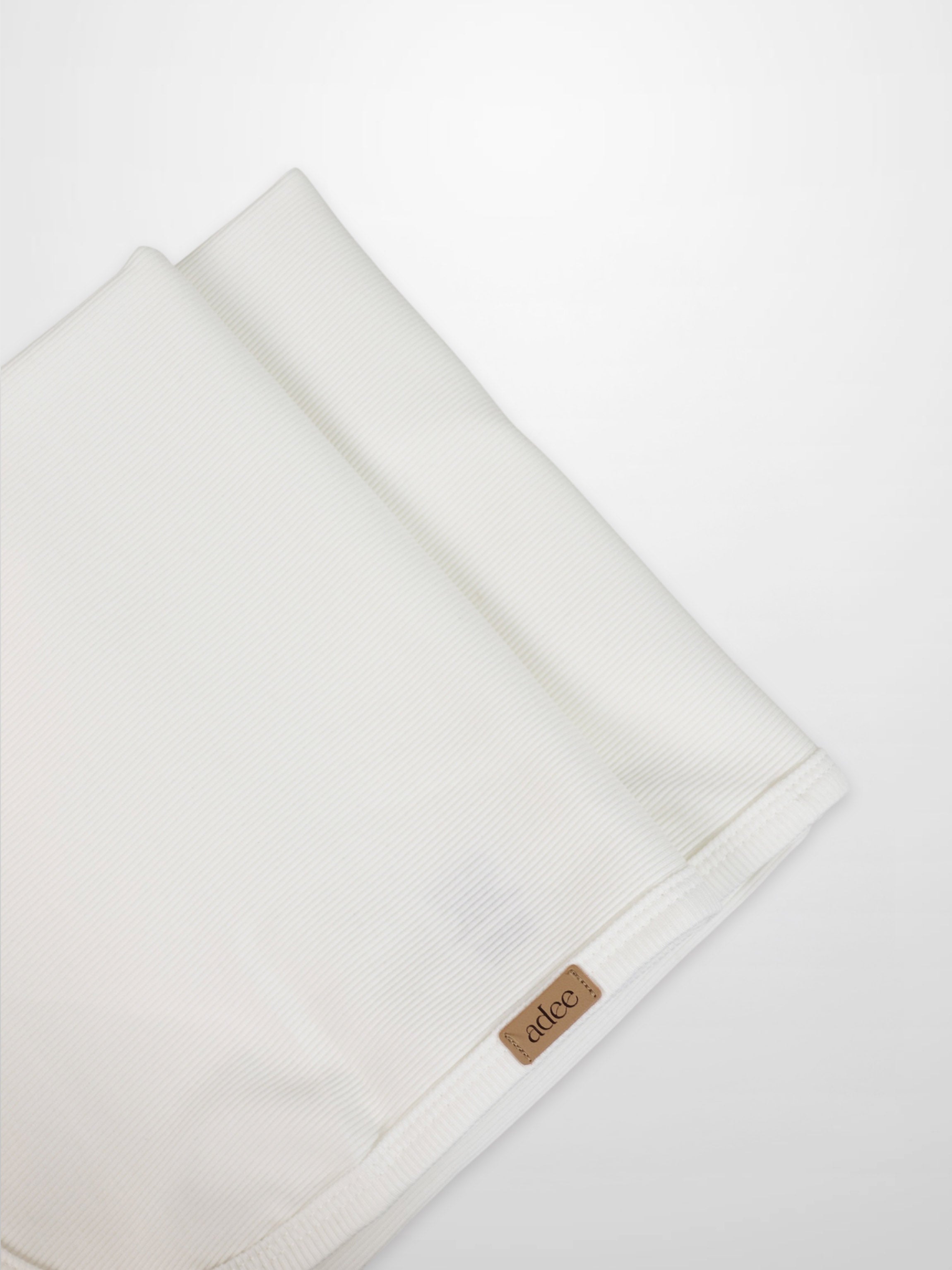 Thin Ribbed Blanket - White