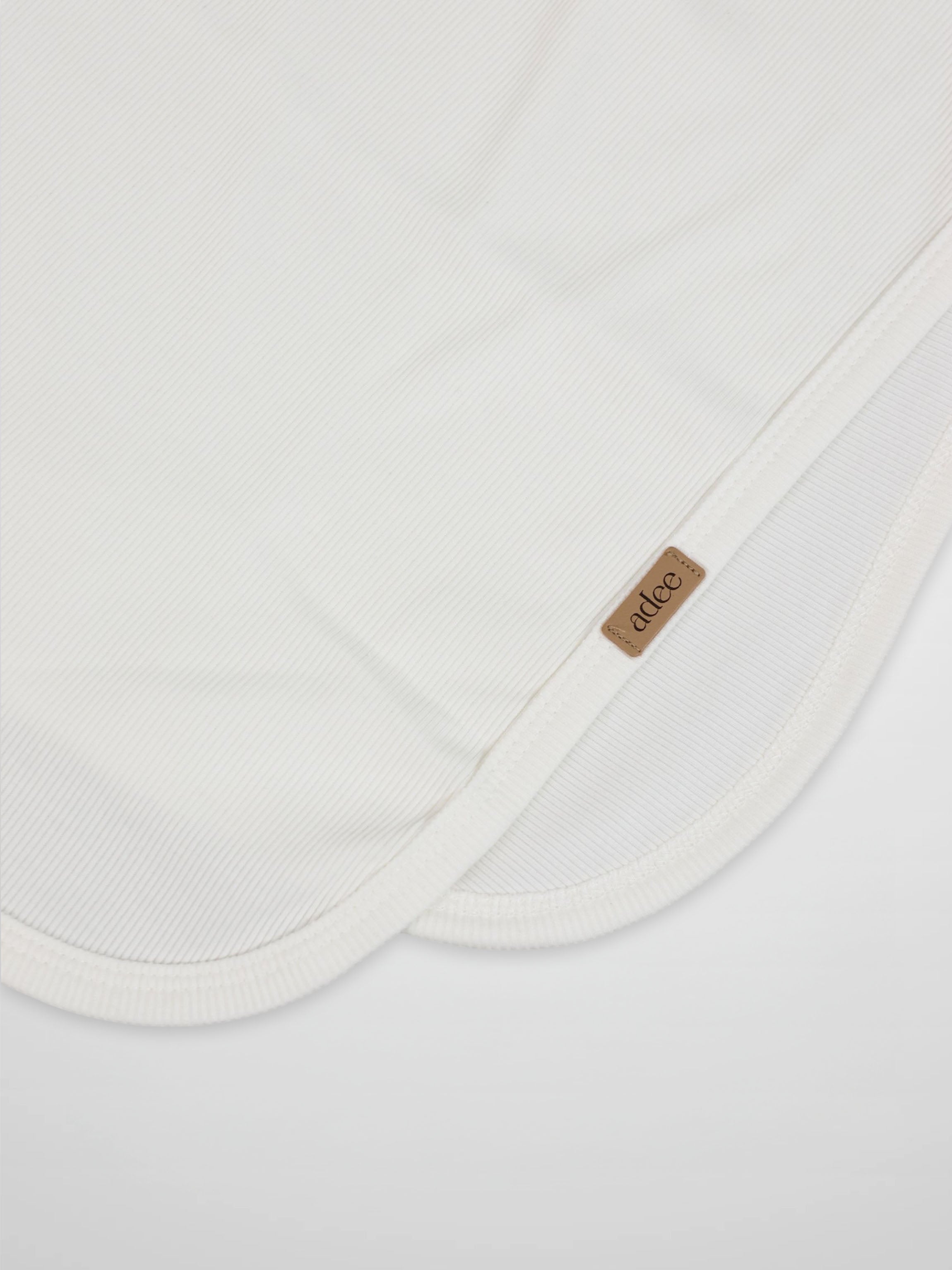 Thin Ribbed Blanket - White