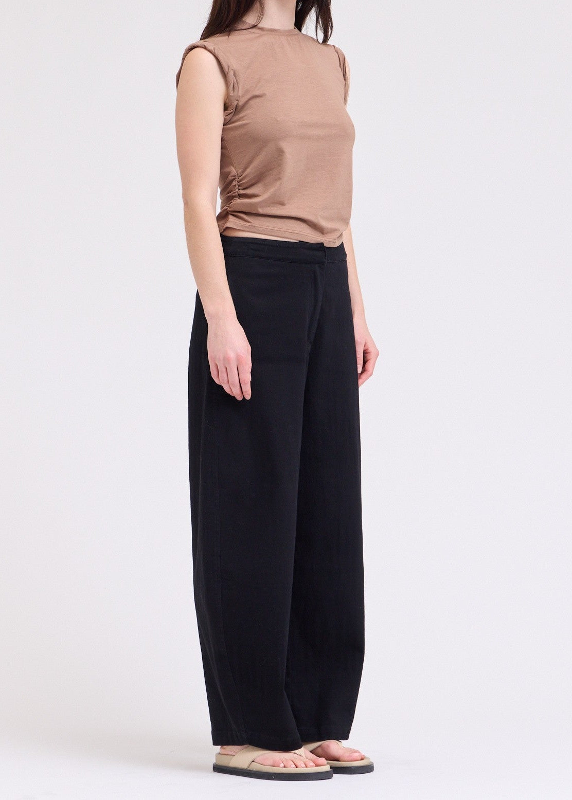MARIA SLEEVELESS COTTON TOP