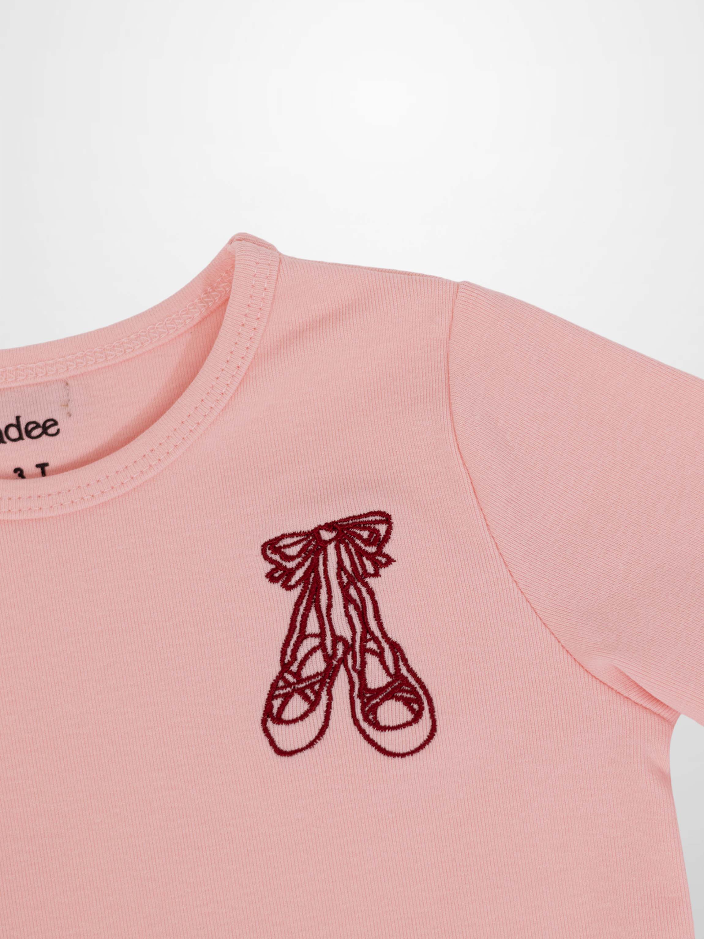3/4 Sleeve Emblem T-shirt - Light Pink