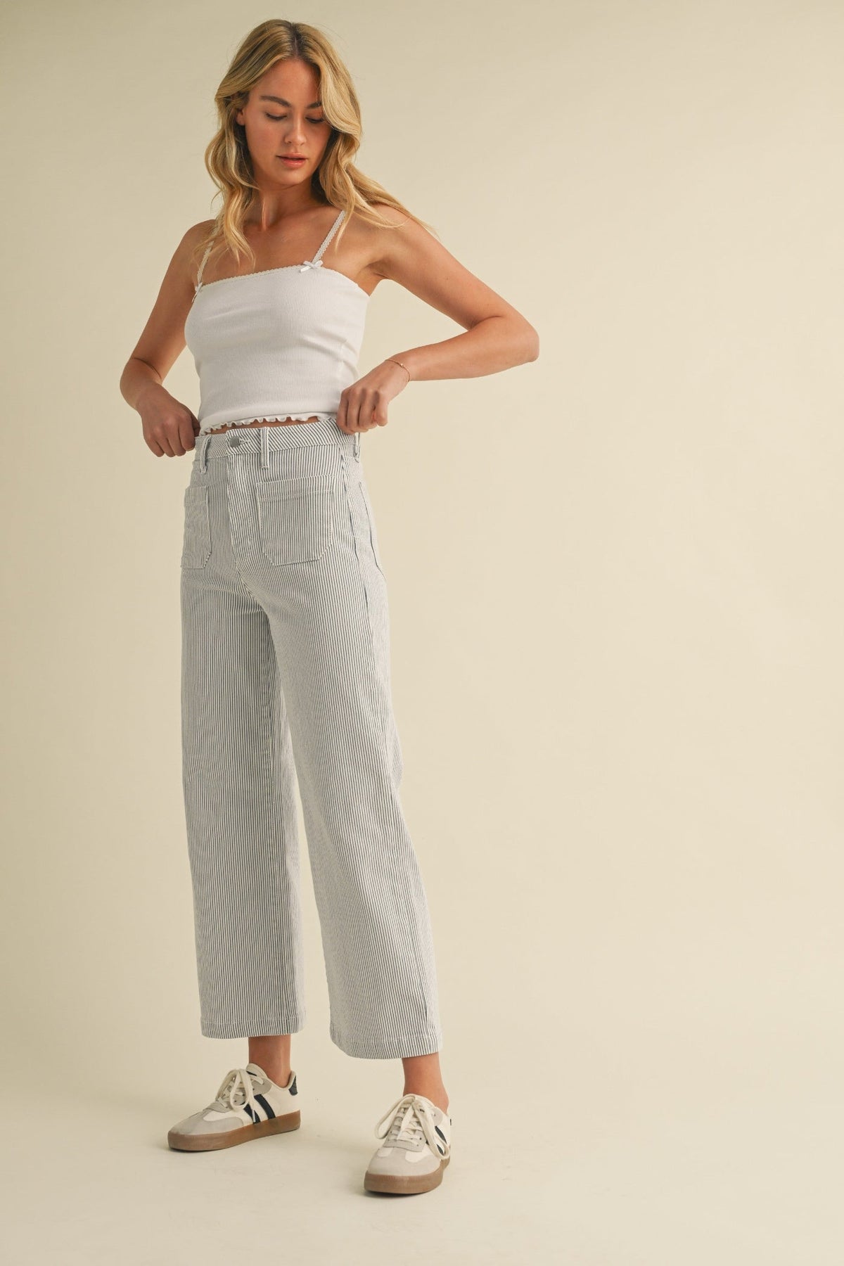 LESLIE STRIPED JEANS