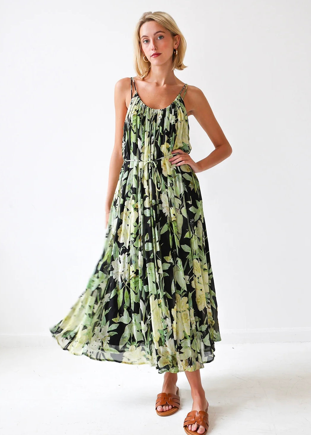 FIONA SLEEVELESS MAXI DRESS