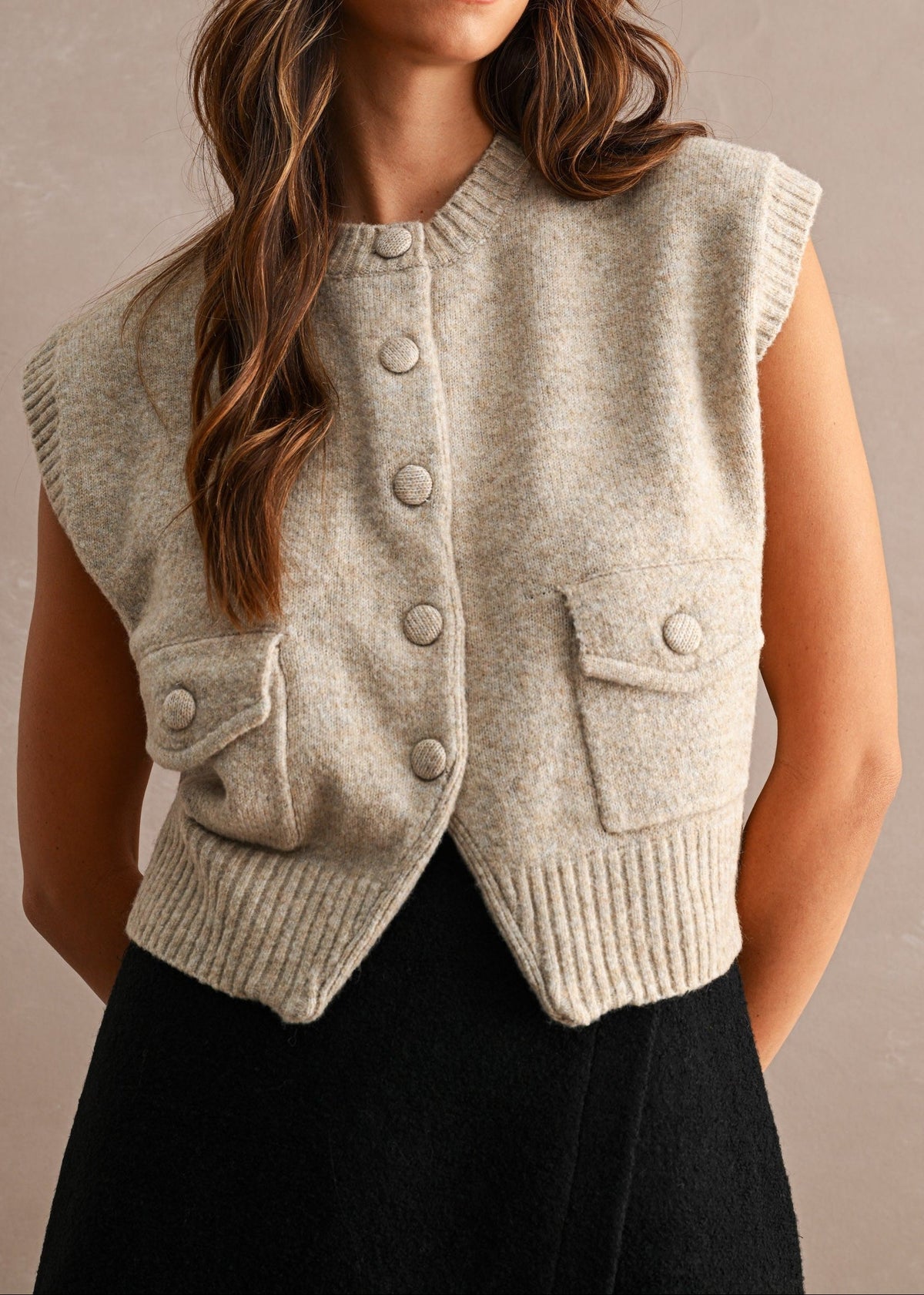 BAILEY SLEEVELESS SWEATER VEST