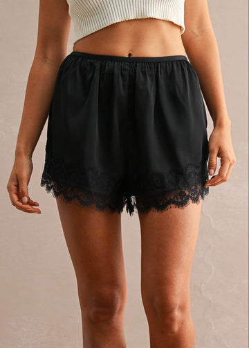 JAYDEN LACE TRIM SHORTS
