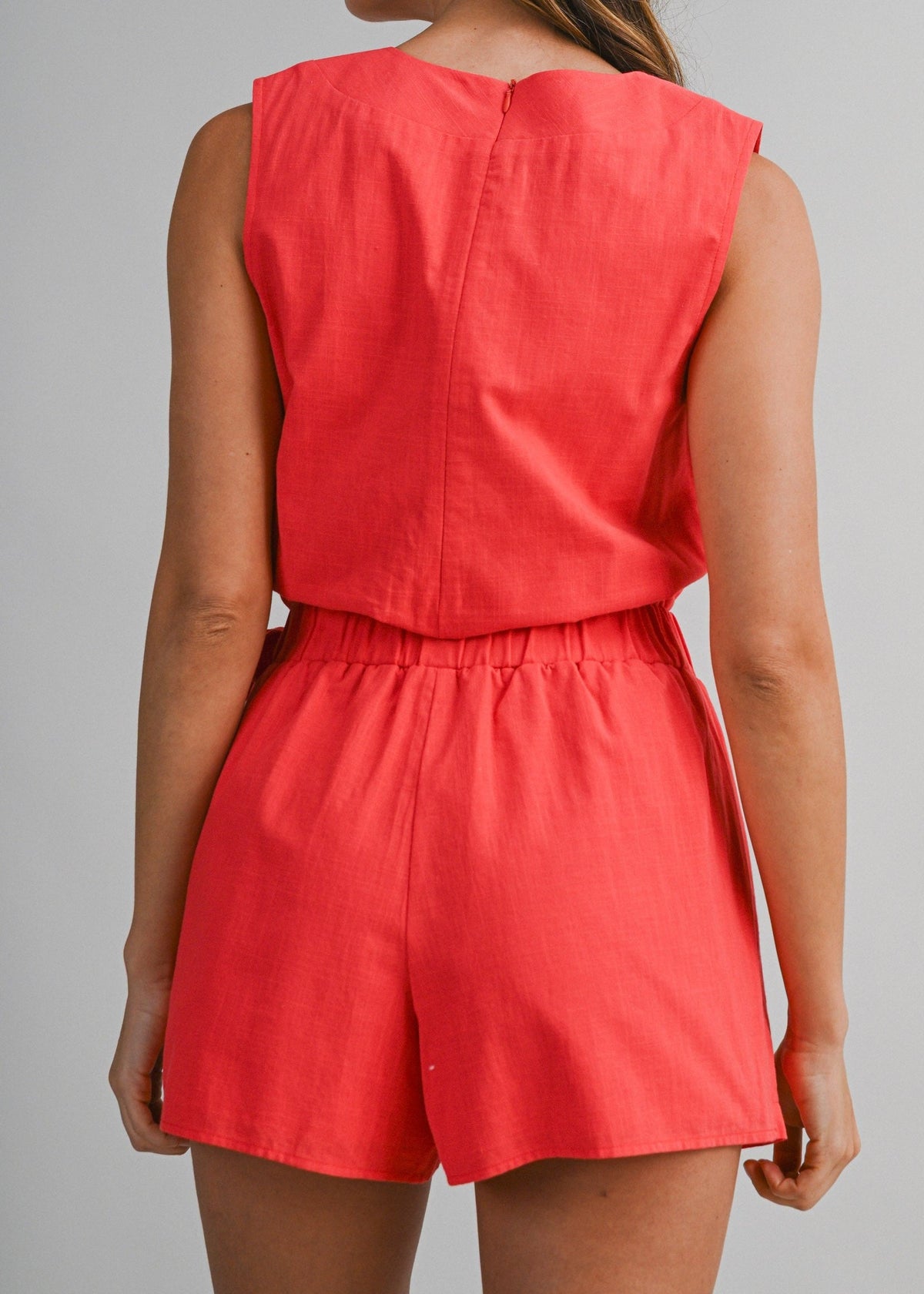 MINNIE SLEEVELESS V-NECK ROMPER