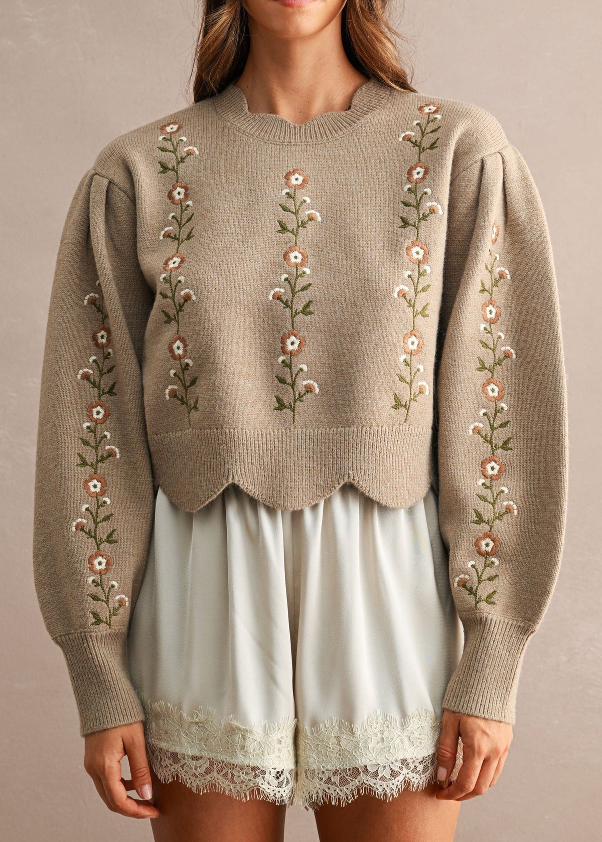 LILIA LONG SLEEVE SWEATER