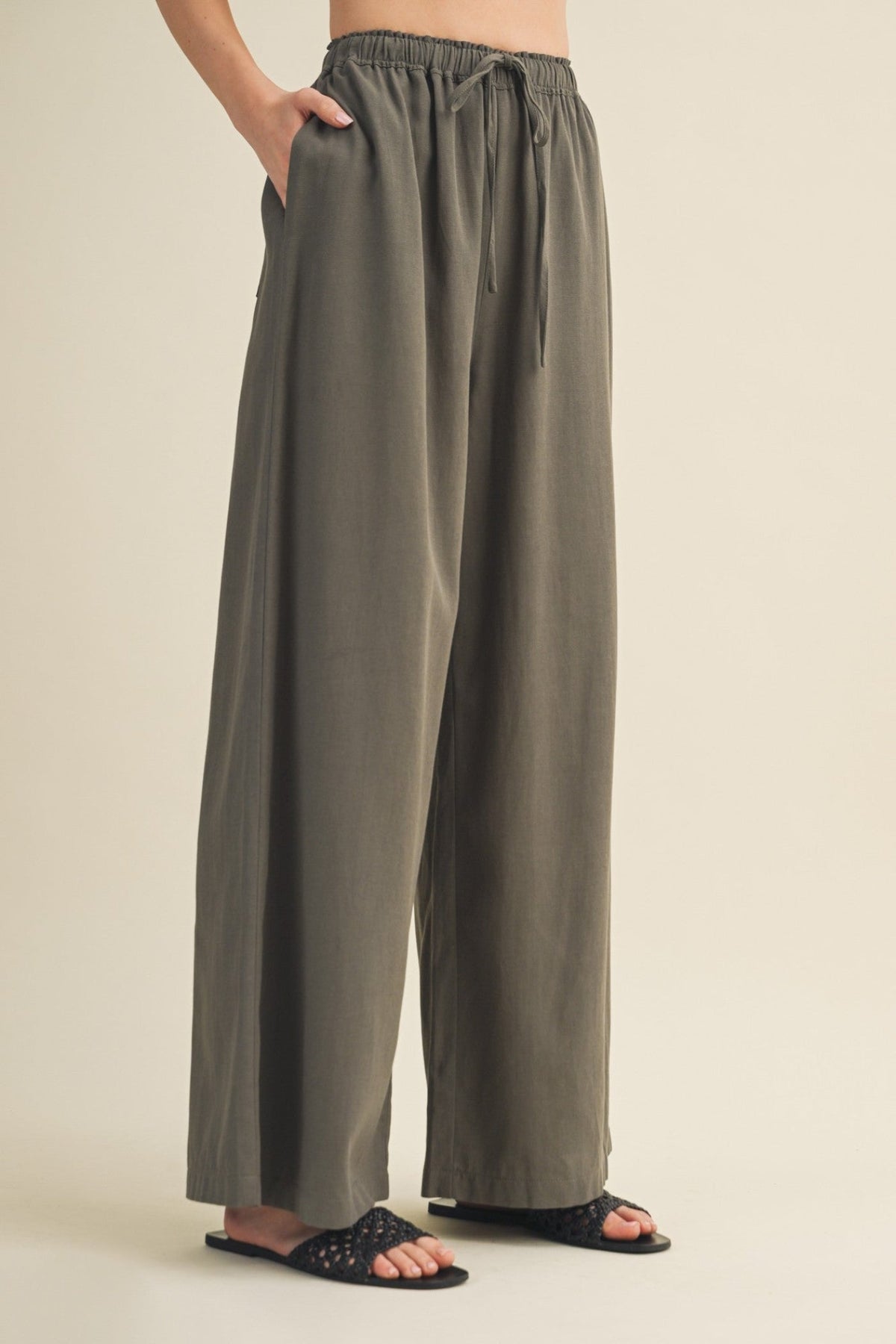 ALEXA OLIVE WIDE-LEG PANTS